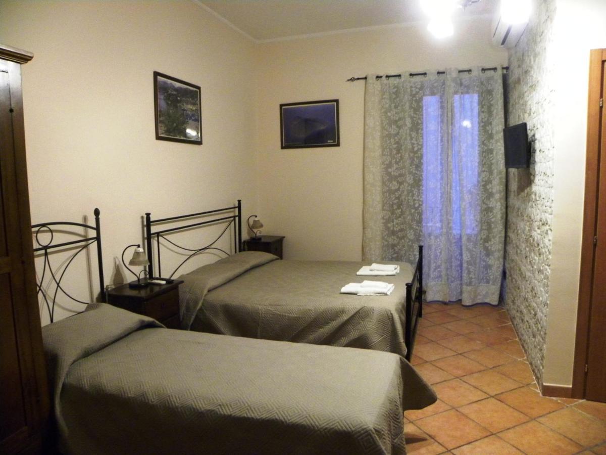 Case Vacanze Albamarina Lipari  Exterior photo